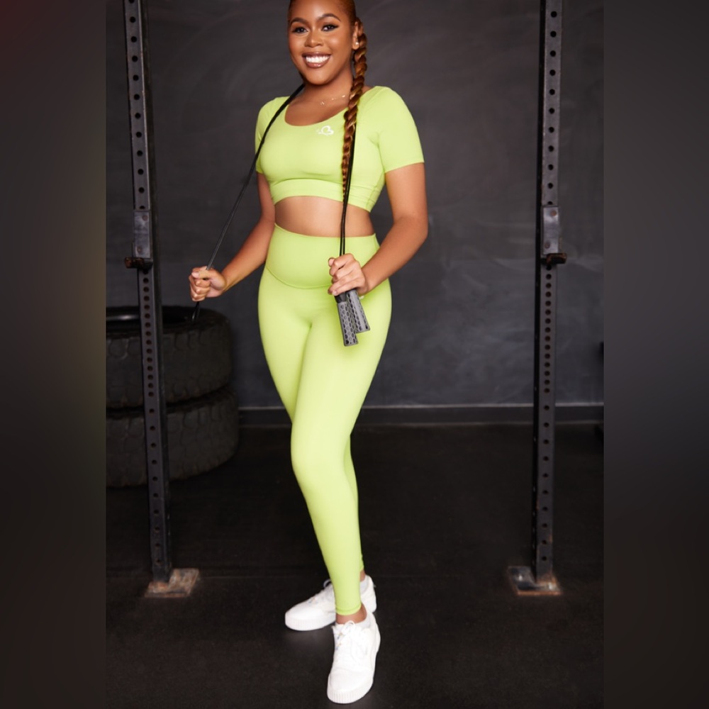 Crop 2pc Athletic set